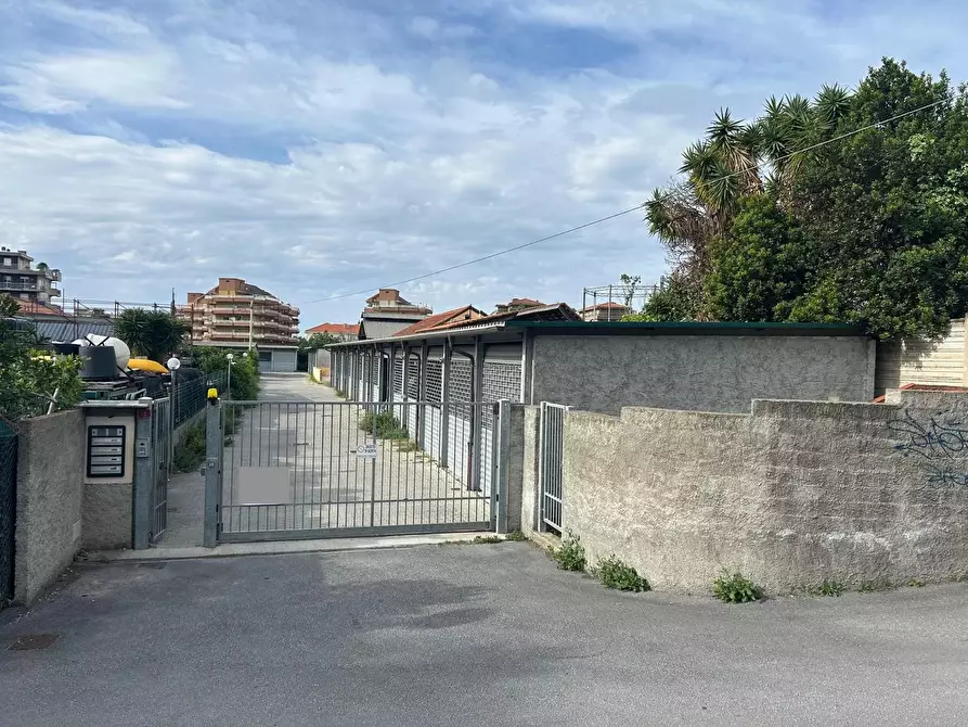 Immagine 1 di Appartamento in affitto  in Via M. E. Basso, 16 a Ventimiglia