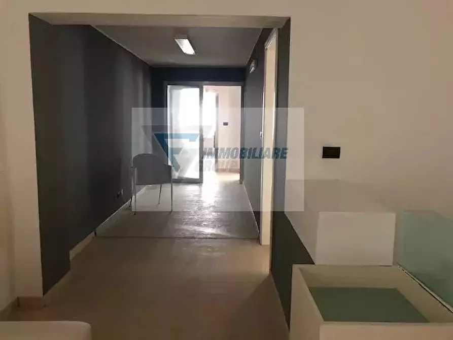 Immagine 42 di Castello in affitto  in Viale Teracati a Siracusa