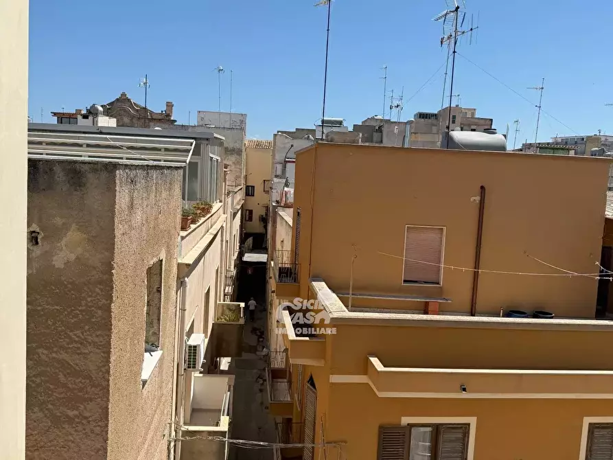 Immagine 19 di Casa trifamiliare in vendita  a Marsala