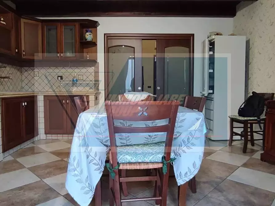 Immagine 29 di Casa trifamiliare in vendita  in Via Re Ierone II a Siracusa