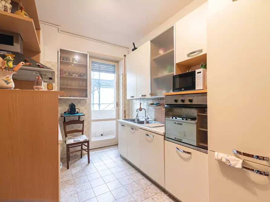 Immagine 3 di Casa trifamiliare in vendita  in Via Felice Poggi, 14 a Milano