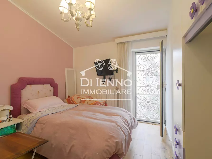 Immagine 26 di Casa trifamiliare in vendita  in Via Riserva del Bagno, 10 a Roma