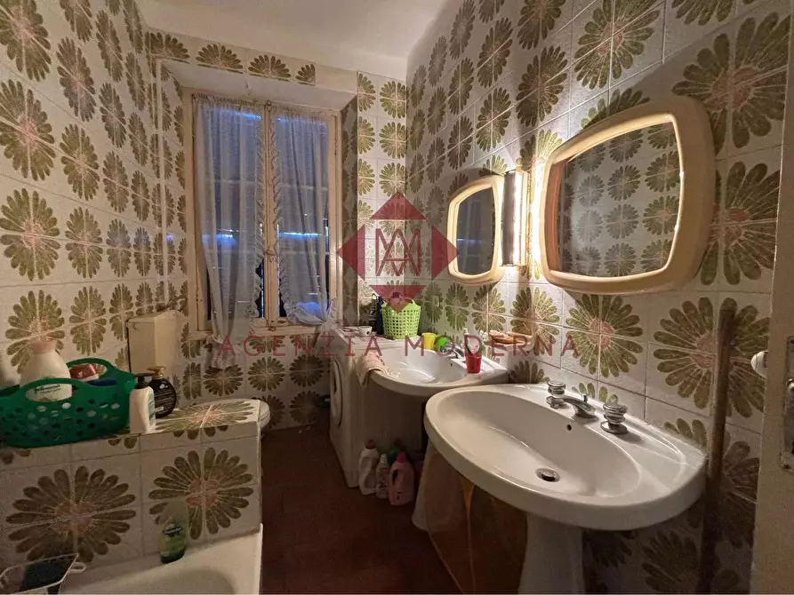 Immagine 17 di Casa trifamiliare in vendita  in Via Ernesto Chiappori, 8 a Ventimiglia