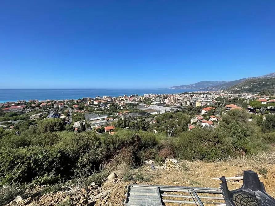 Immagine 11 di Terreno edificabile in vendita  a Bordighera