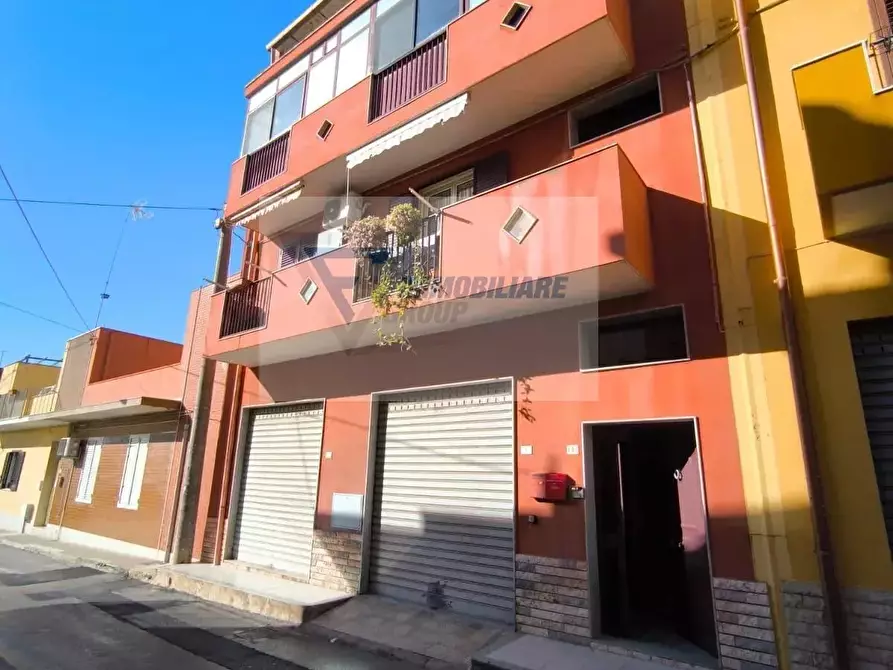 Immagine 33 di Casa trifamiliare in vendita  in Via Ippolito Nievo a Siracusa