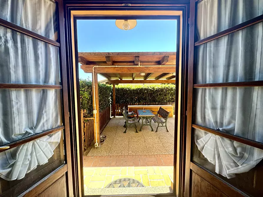 Immagine 29 di Casa trifamiliare in vendita  in via Aurelia Sud, 55. a San Vincenzo