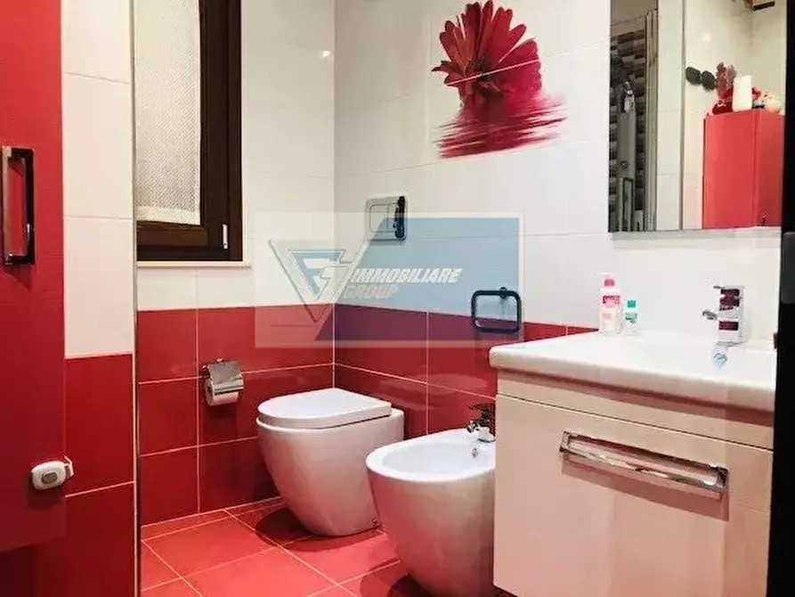 Immagine 17 di Casa trifamiliare in vendita  a Buccheri