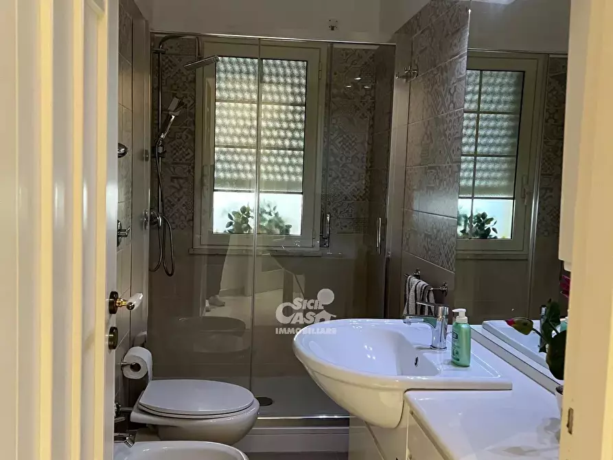 Immagine 15 di Casa trifamiliare in vendita  a Marsala