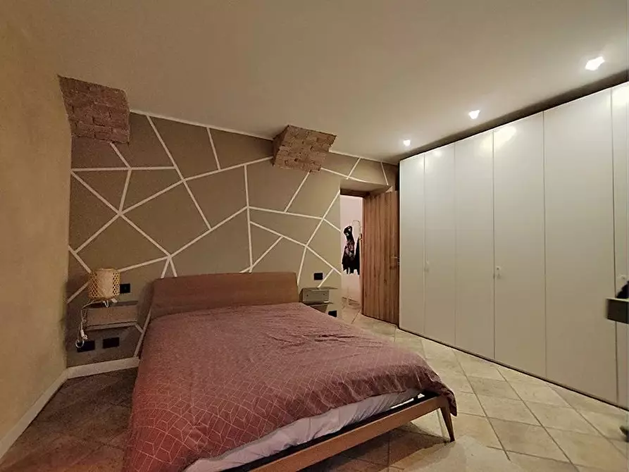 Immagine 14 di Casa trifamiliare in vendita  a Dogliani