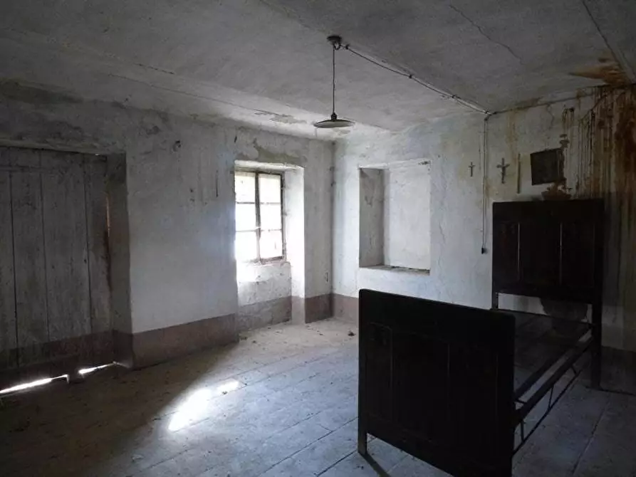 Immagine 17 di Terreno edificabile in vendita  a Dogliani