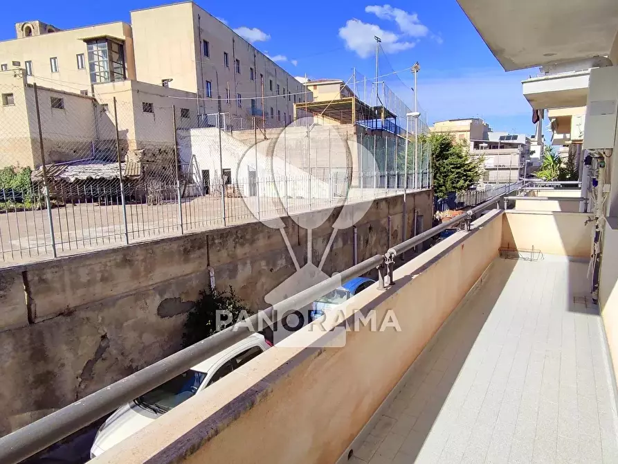 Immagine 28 di Casa trifamiliare in vendita  in Via Florio a Alcamo