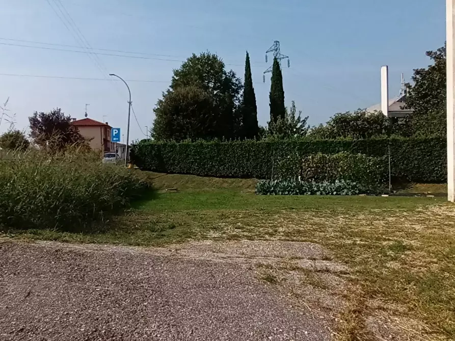 Immagine 10 di Terreno edificabile in vendita  a Sarmede
