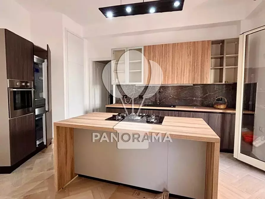 Immagine 17 di Casa trifamiliare in affitto  in Via Segesta a Alcamo