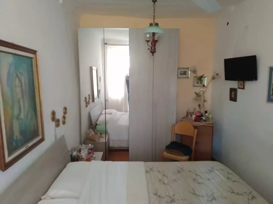 Immagine 7 di Casa trifamiliare in vendita  in Via Falerina, 29 a Ventimiglia