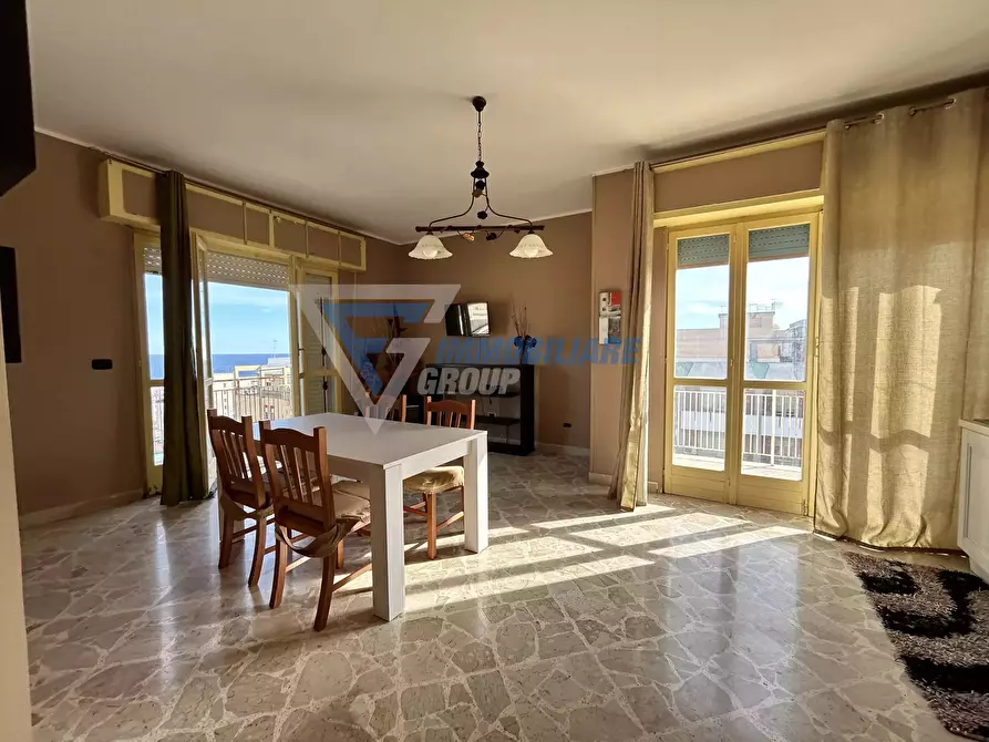 Immagine 2 di Casa trifamiliare in vendita  in Via Filisto a Siracusa