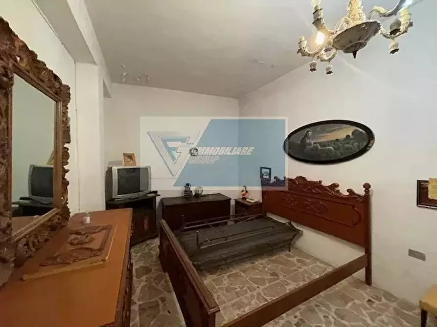 Immagine 30 di Monolocale in vendita  in Via Burgo a Siracusa