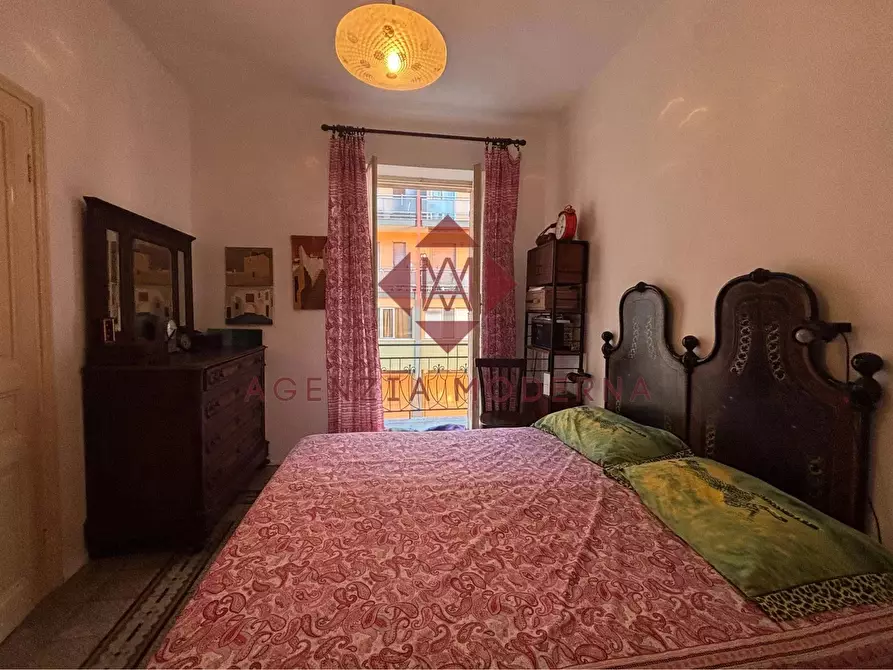 Immagine 2 di Casa trifamiliare in vendita  in Via Ernesto Chiappori, 8 a Ventimiglia