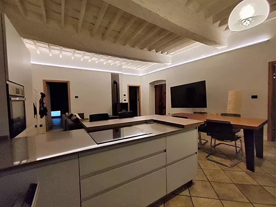 Immagine 13 di Casa trifamiliare in vendita  a Dogliani