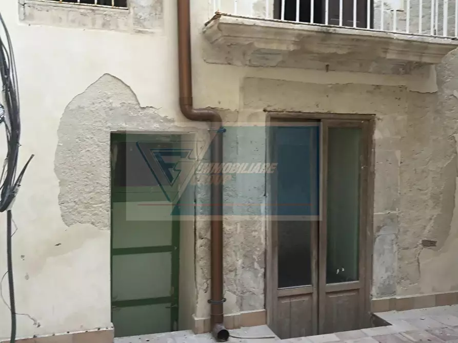 Immagine 48 di Monolocale in vendita  a Siracusa