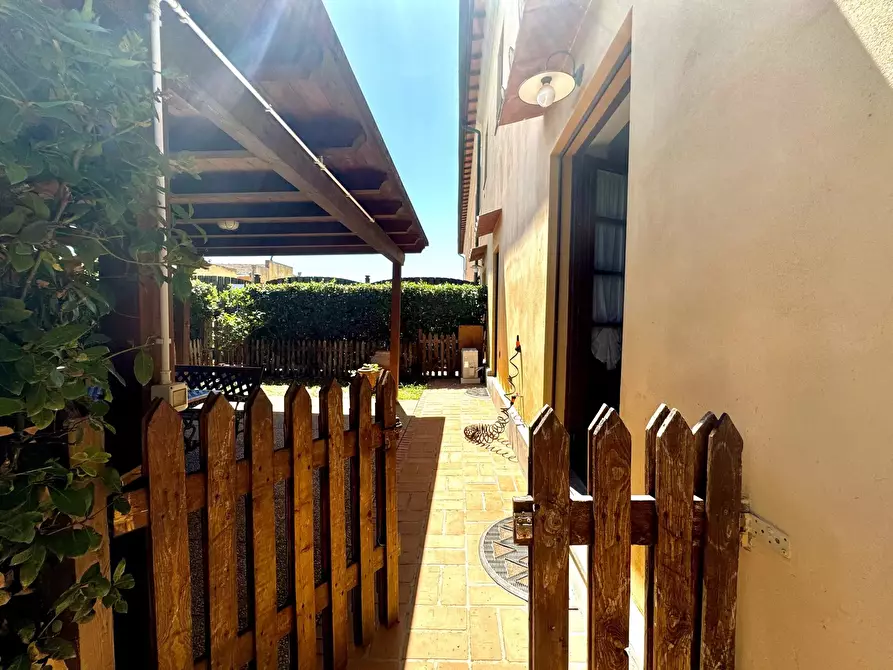 Immagine 19 di Casa trifamiliare in vendita  in via Aurelia Sud, 55. a San Vincenzo