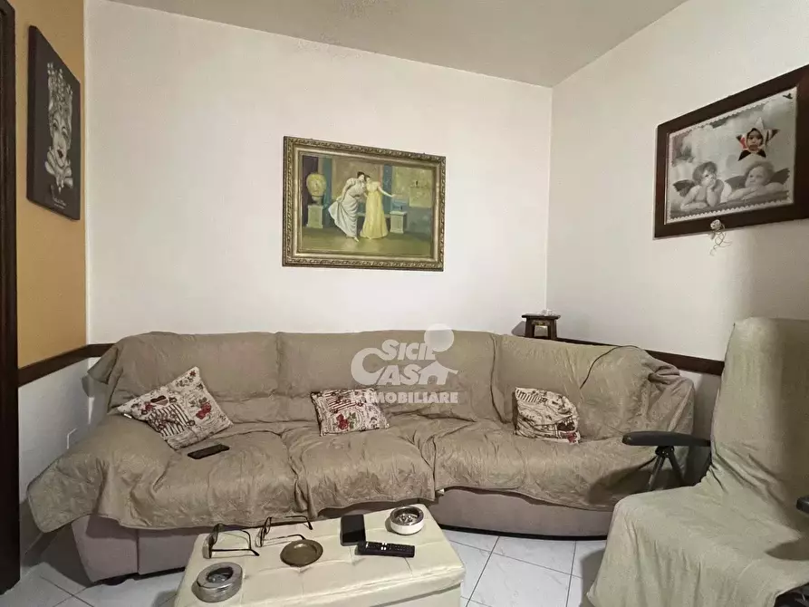 Immagine 14 di Casa trifamiliare in vendita  a Marsala