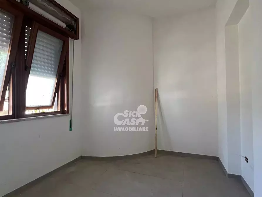 Immagine 25 di Casa trifamiliare in vendita  a Marsala