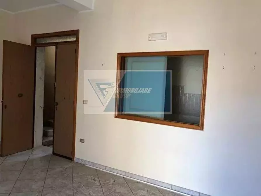 Immagine 6 di Casa trifamiliare in vendita  a Buccheri