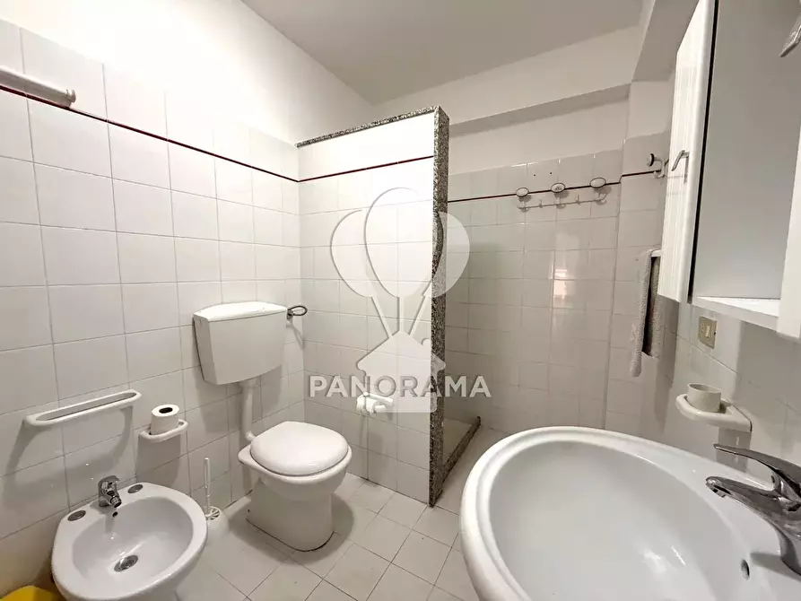 Immagine 14 di Casa trifamiliare in vendita  in Via IV Novembre a Balestrate