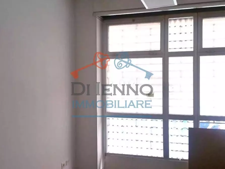 Immagine 5 di Castello in affitto  in Via Luigi Chiarelli a Roma