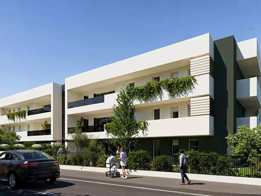 Immagine 8 di Casa trifamiliare in vendita  in Via Chiesa a Stra