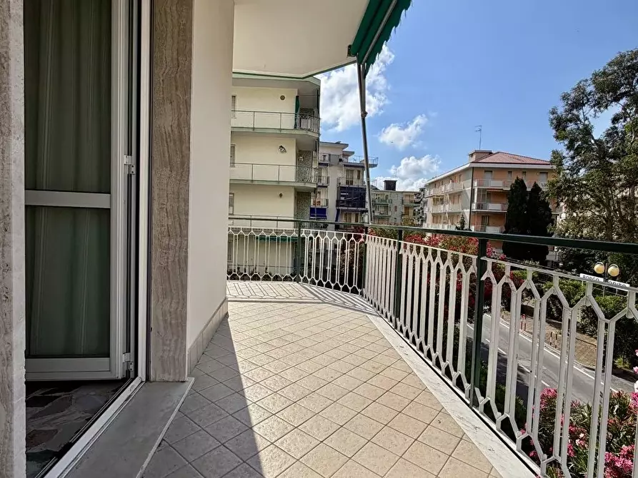Immagine 9 di Casa trifamiliare in vendita  in Via Parioli 13. a Borghetto Santo Spirito