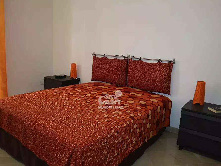 Immagine 26 di Casa trifamiliare in affitto  a Marsala