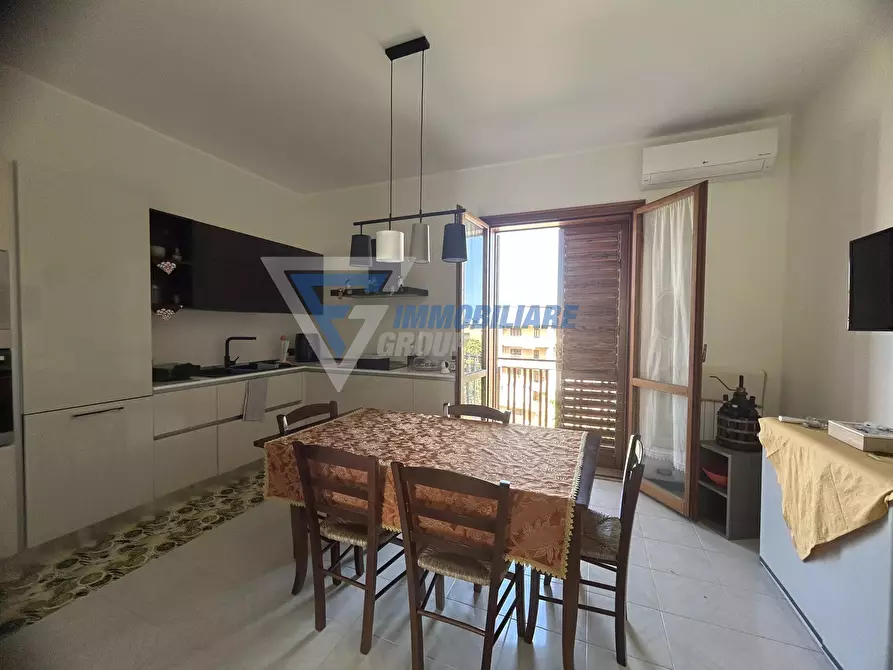 Immagine 5 di Casa trifamiliare in vendita  in Viale Scala Greca a Siracusa