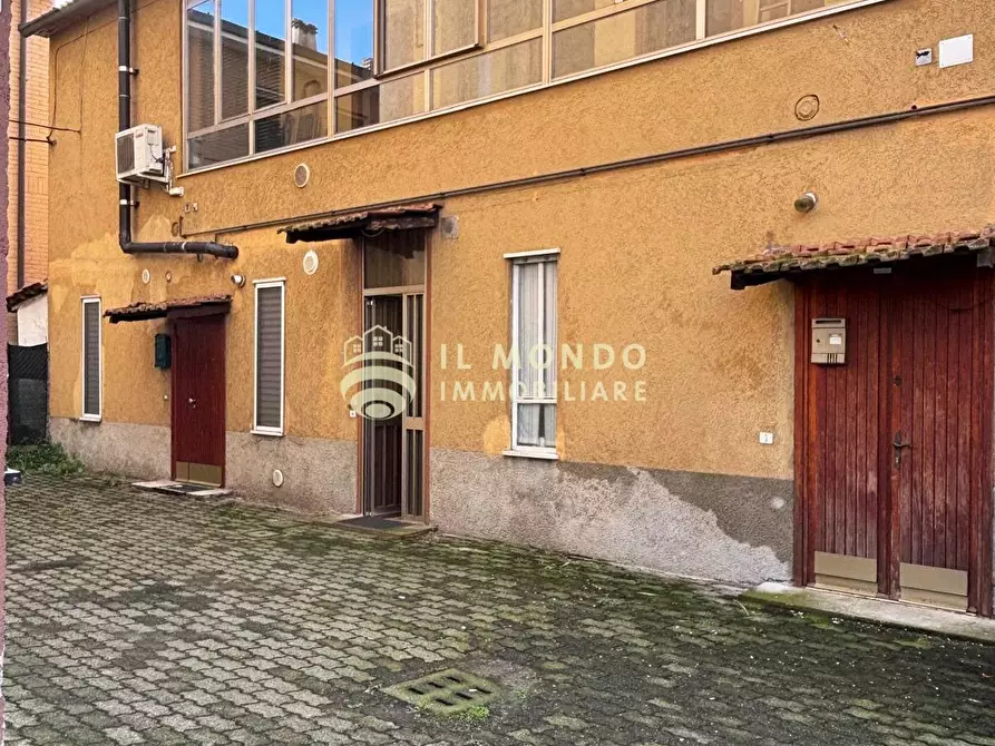 Immagine 1 di Casa trifamiliare in vendita  in Via Enrico Fermi, 3. a Melegnano