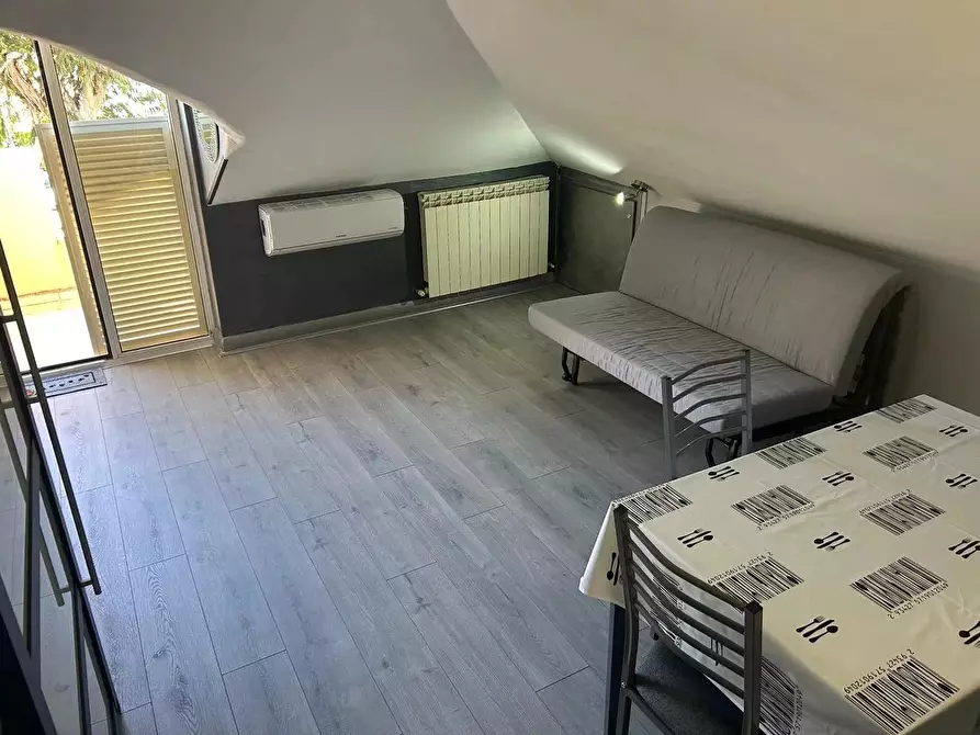 Immagine 1 di Casa trifamiliare in vendita  in Piazza D'Armi, 12 a Camporosso