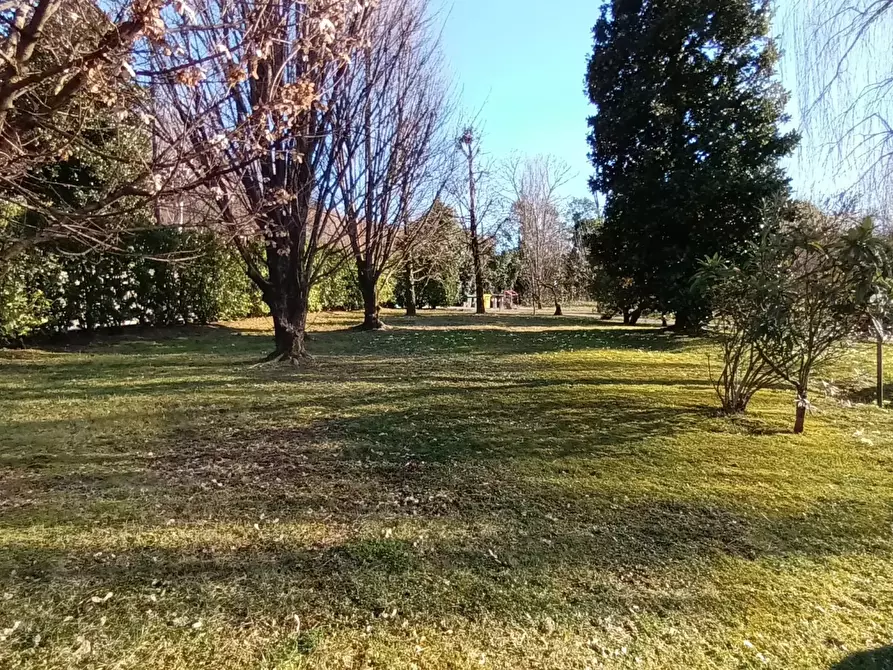 Immagine 47 di Terreno edificabile in vendita  a Refrontolo