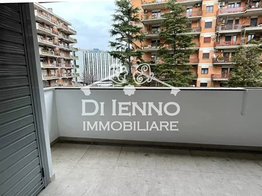 Immagine 15 di Casa trifamiliare in affitto  in Via Vitaliano Brancati a Roma