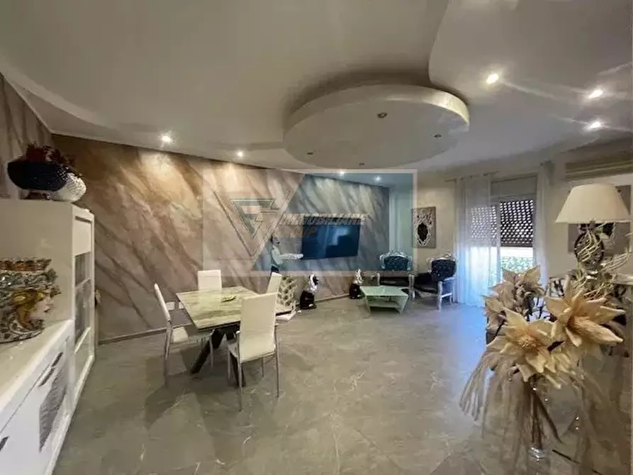 Immagine 8 di Casa trifamiliare in vendita  in Via Grottasanta a Siracusa