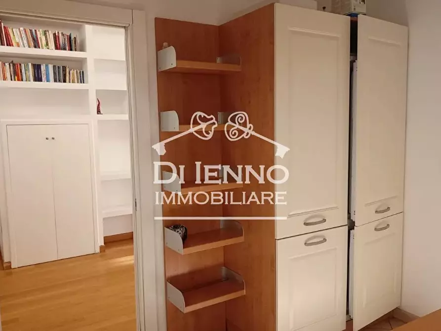 Immagine 1 di Casa trifamiliare in affitto  in Piazza Nostra Signora di Guadalupe a Roma