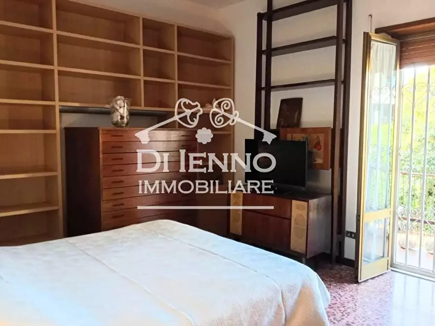 Immagine 19 di Casa trifamiliare in affitto  in Via Giovanni Penta a Roma