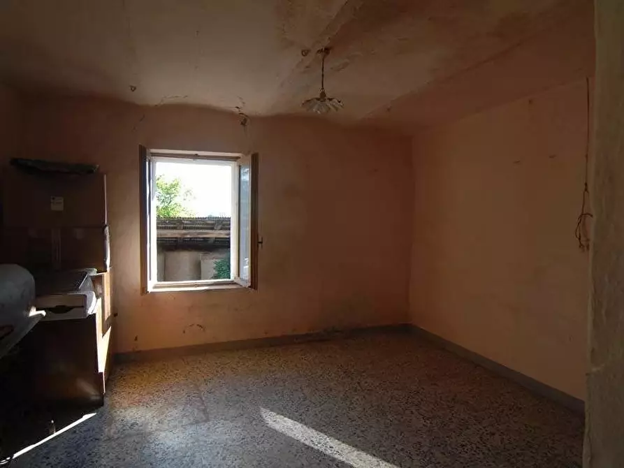 Immagine 7 di Terreno edificabile in vendita  a Dogliani