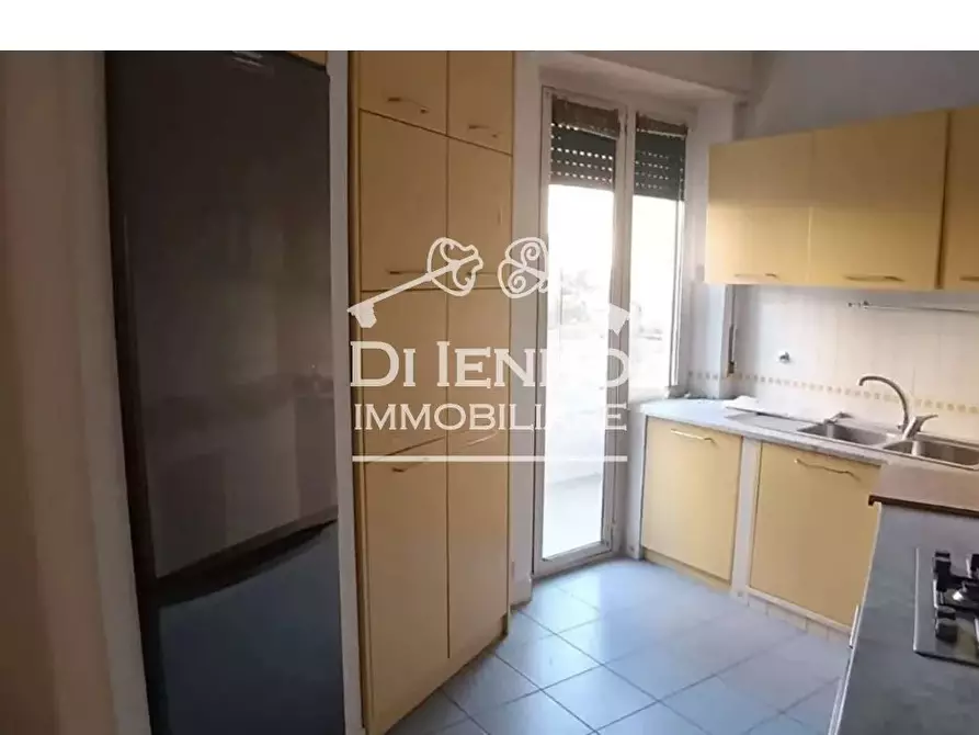 Immagine 3 di Casa trifamiliare in affitto  in Via Eleonora Duse, 2 a Roma
