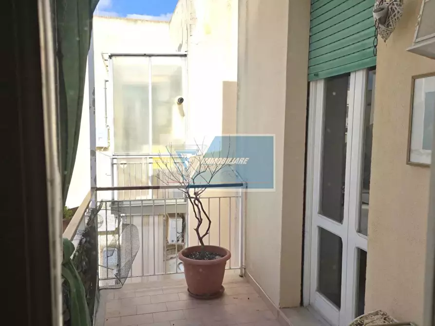 Immagine 25 di Casa trifamiliare in vendita  a Noto