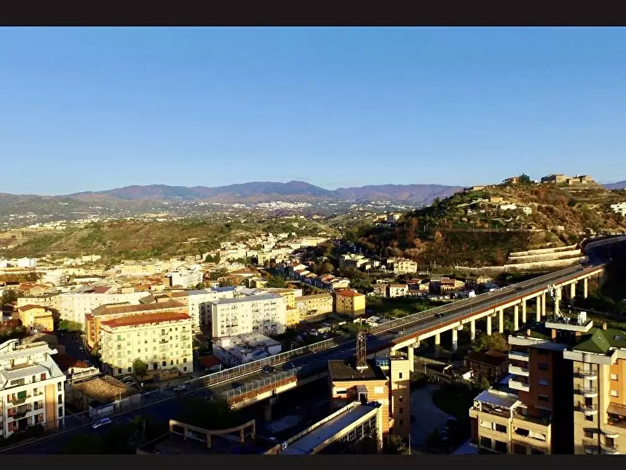 Immagine 4 di Terreno in vendita  a Cosenza