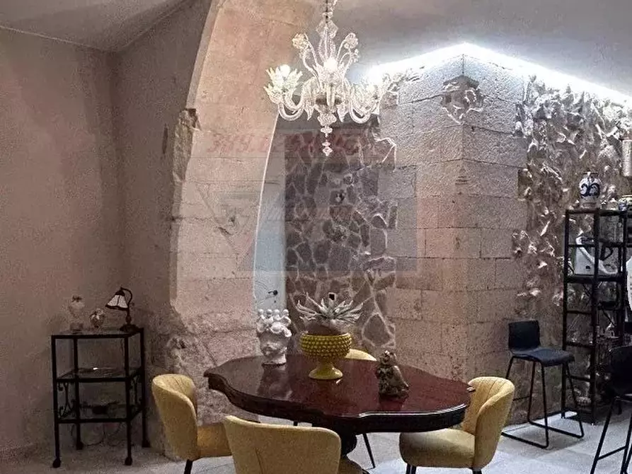Immagine 10 di Casa trifamiliare in vendita  in Ronco primo a via Resalibera a Siracusa