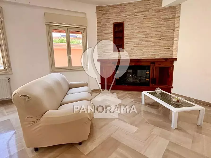 Immagine 4 di Casa trifamiliare in affitto  in Via Segesta a Alcamo