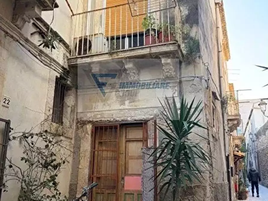 Immagine 1 di Casa trifamiliare in vendita  in Vicolo I Alla Giudecca a Siracusa