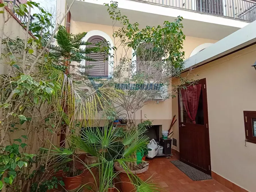 Immagine 33 di Monolocale in vendita  in Via Poggio del Carancino a Siracusa