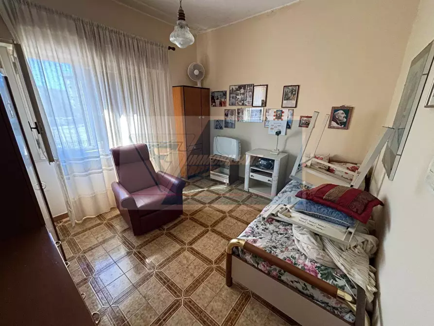 Immagine 10 di Casa trifamiliare in vendita  in Via Santi Amato a Siracusa