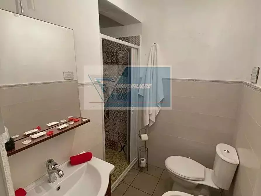 Immagine 22 di Casa trifamiliare in vendita  in Via Ancona a Siracusa